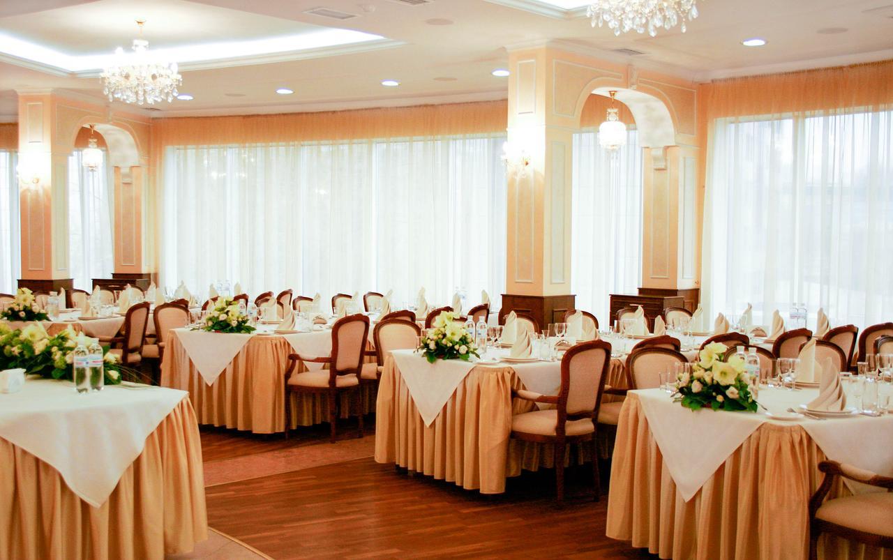 Black Sea Hotel Kiev Luaran gambar