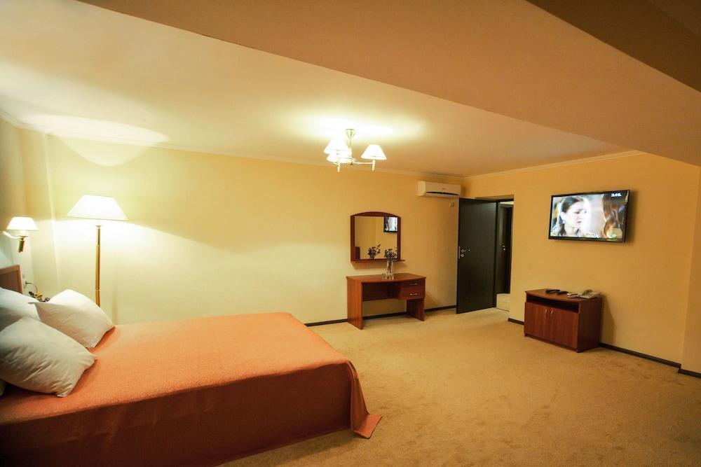 Black Sea Hotel Kiev Luaran gambar