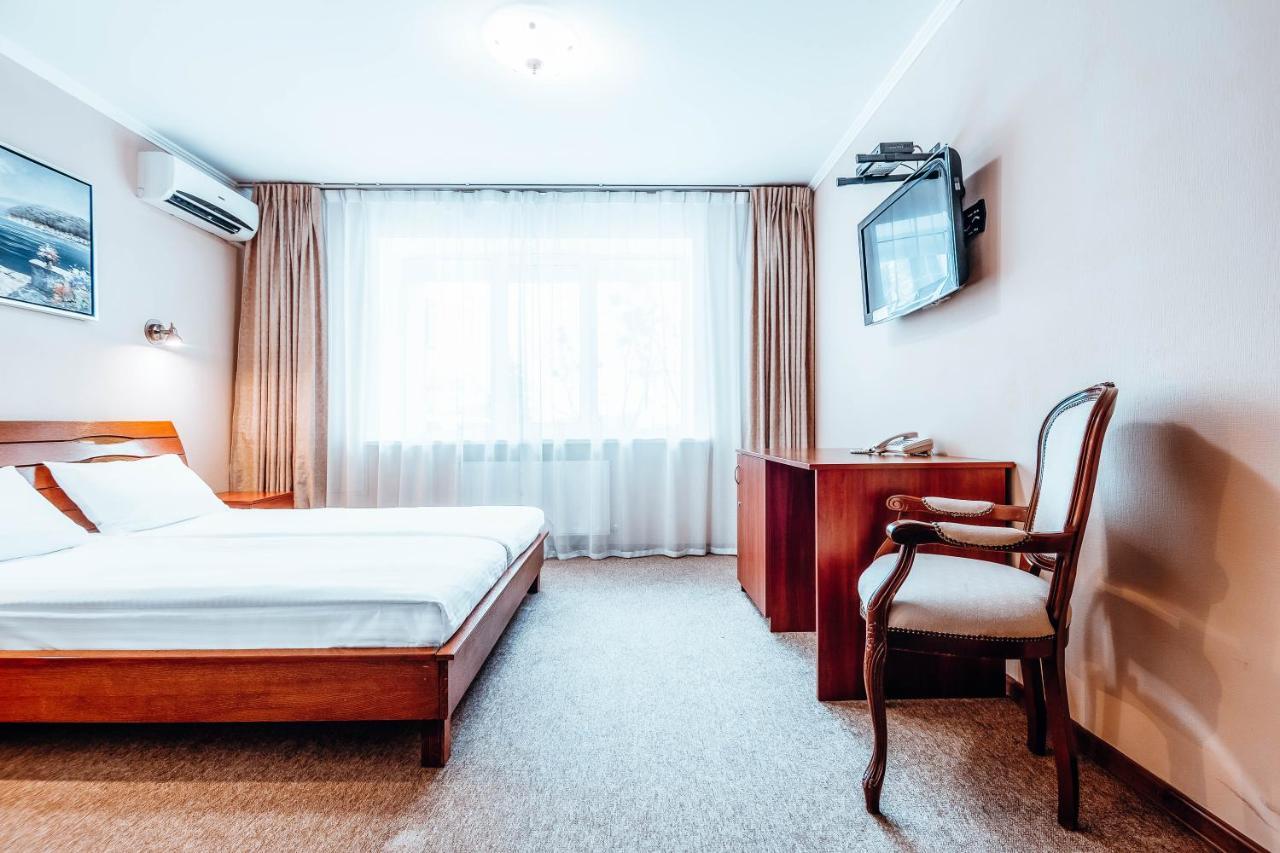Black Sea Hotel Kiev Luaran gambar