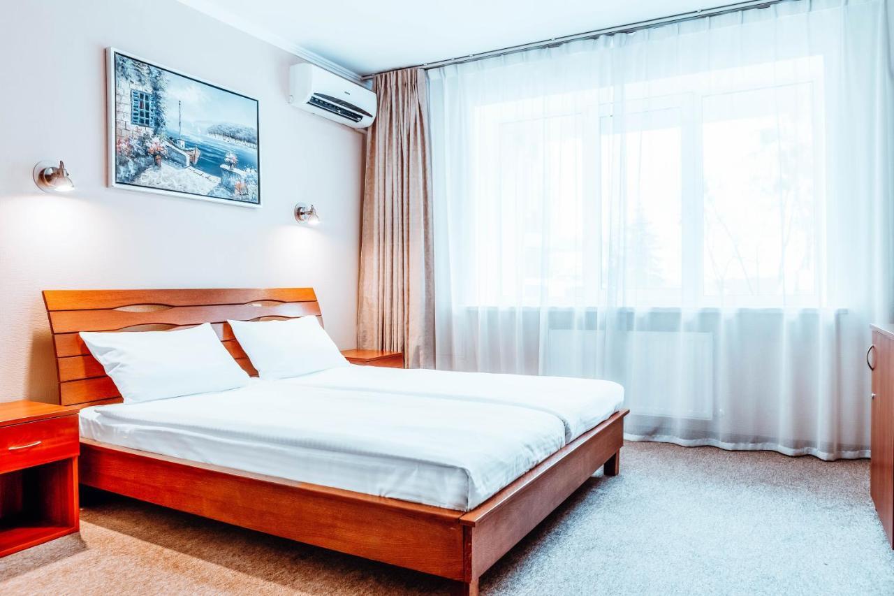 Black Sea Hotel Kiev Luaran gambar