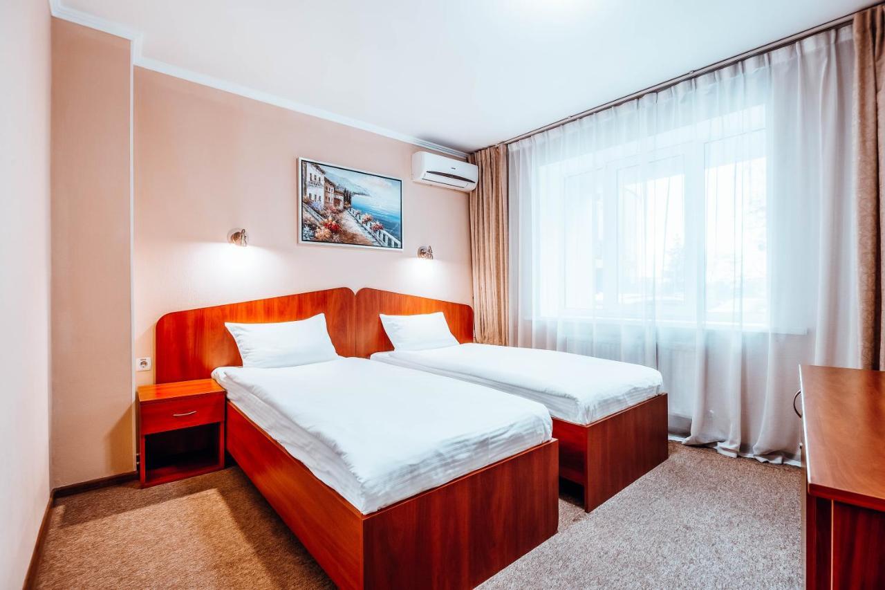 Black Sea Hotel Kiev Luaran gambar